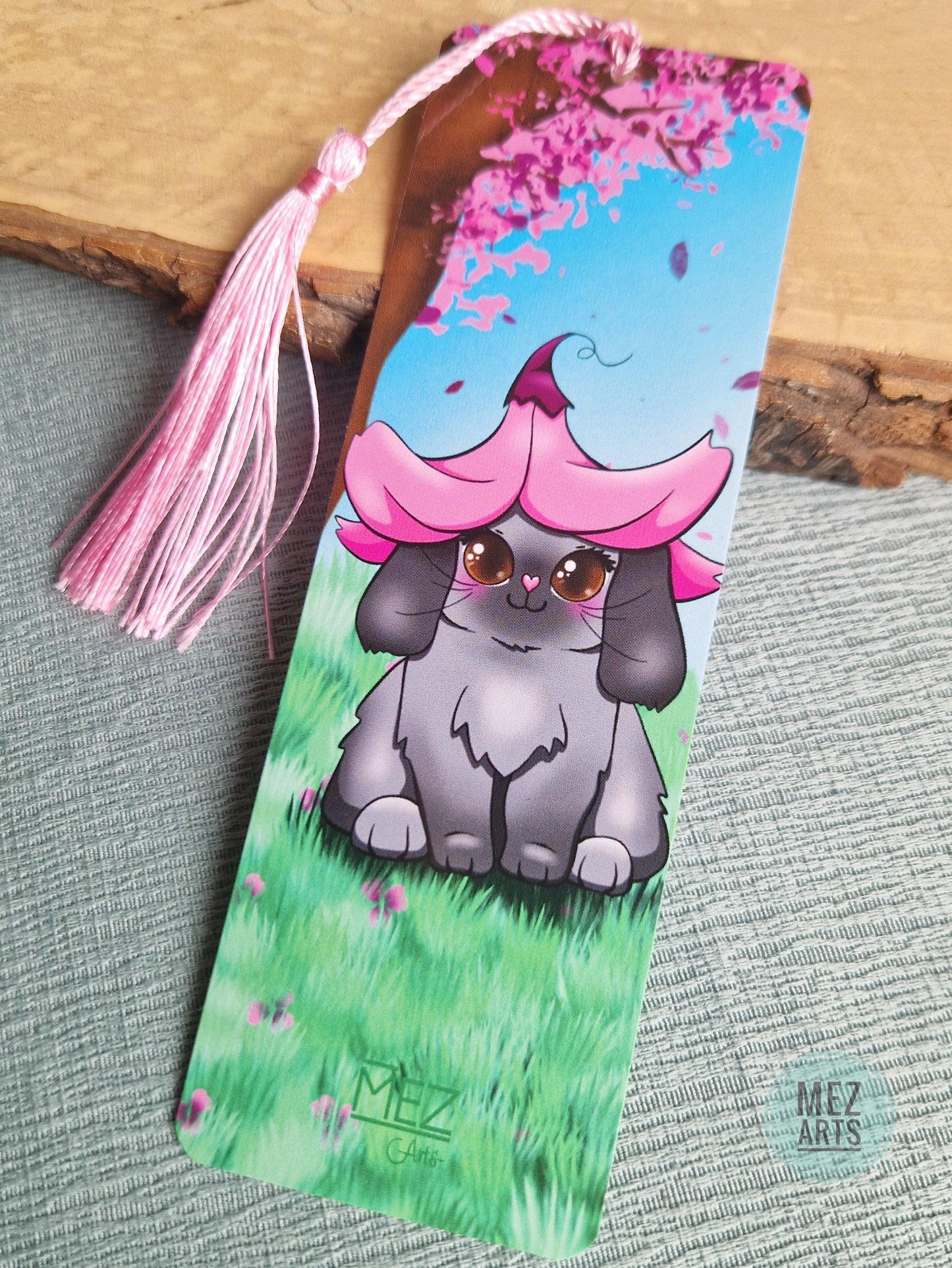 Sakura bunny | bookmark