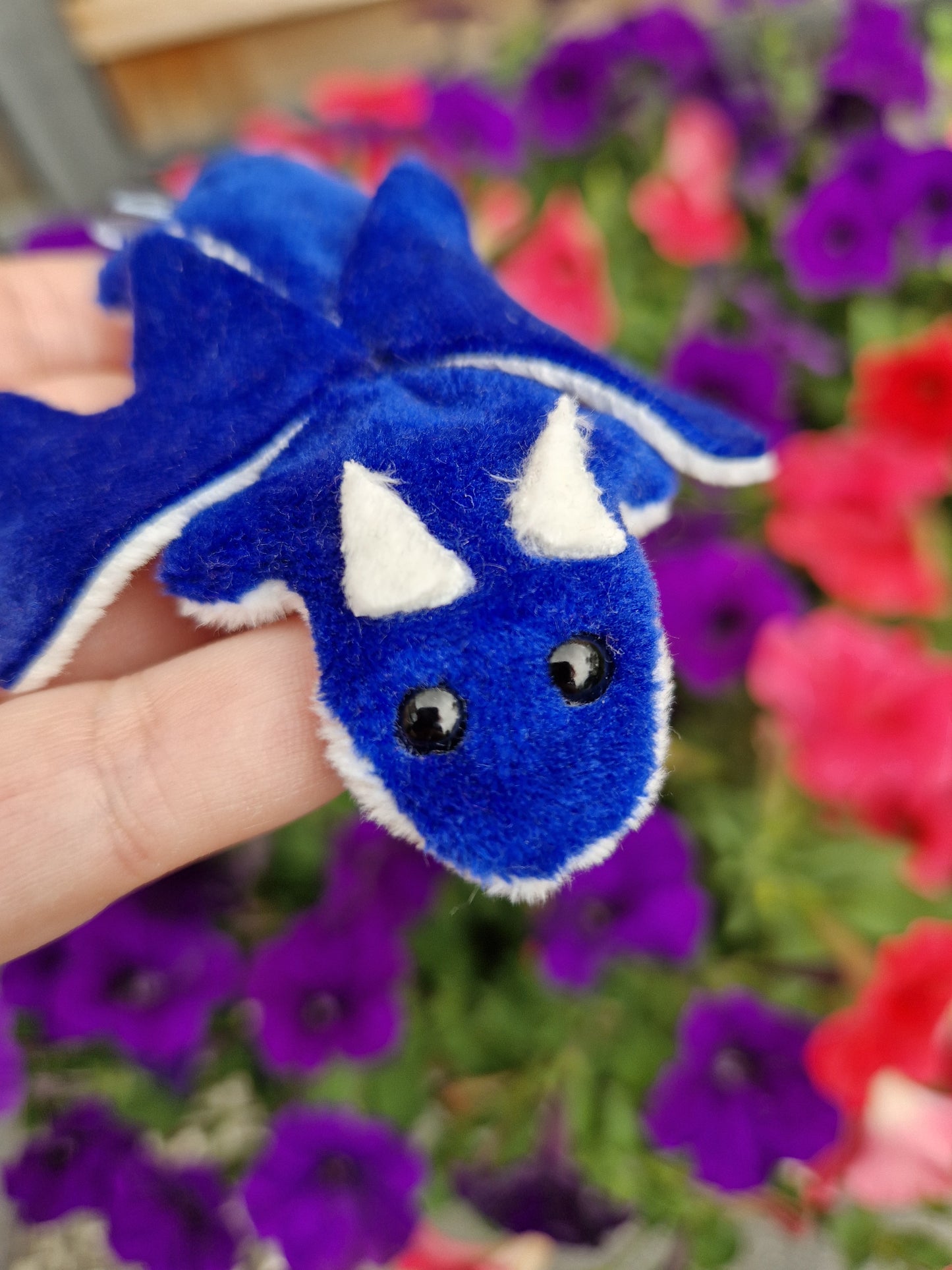 Dragon - fidget plush - blue and white