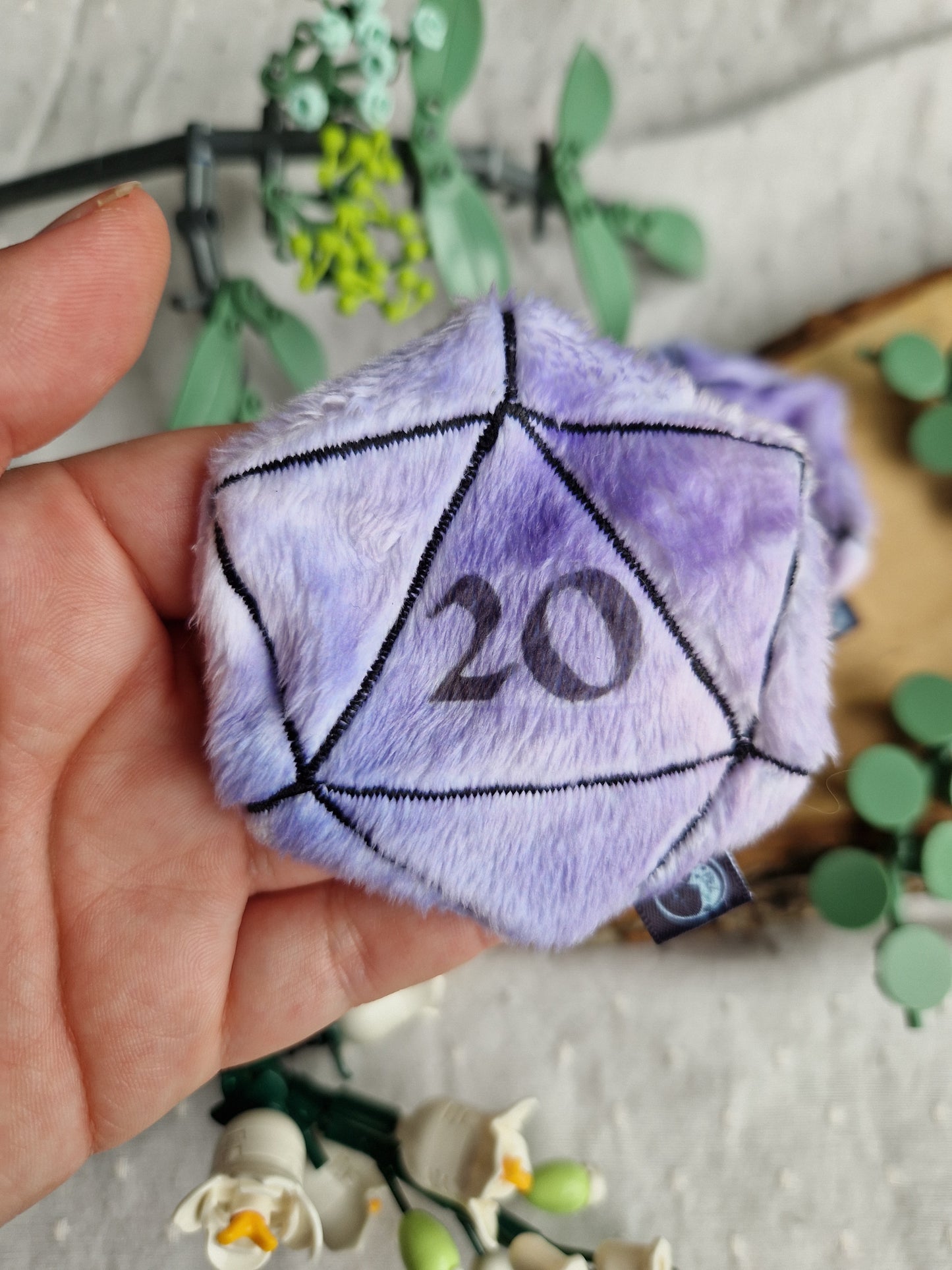 Dice D20 - fidget plush - light purple