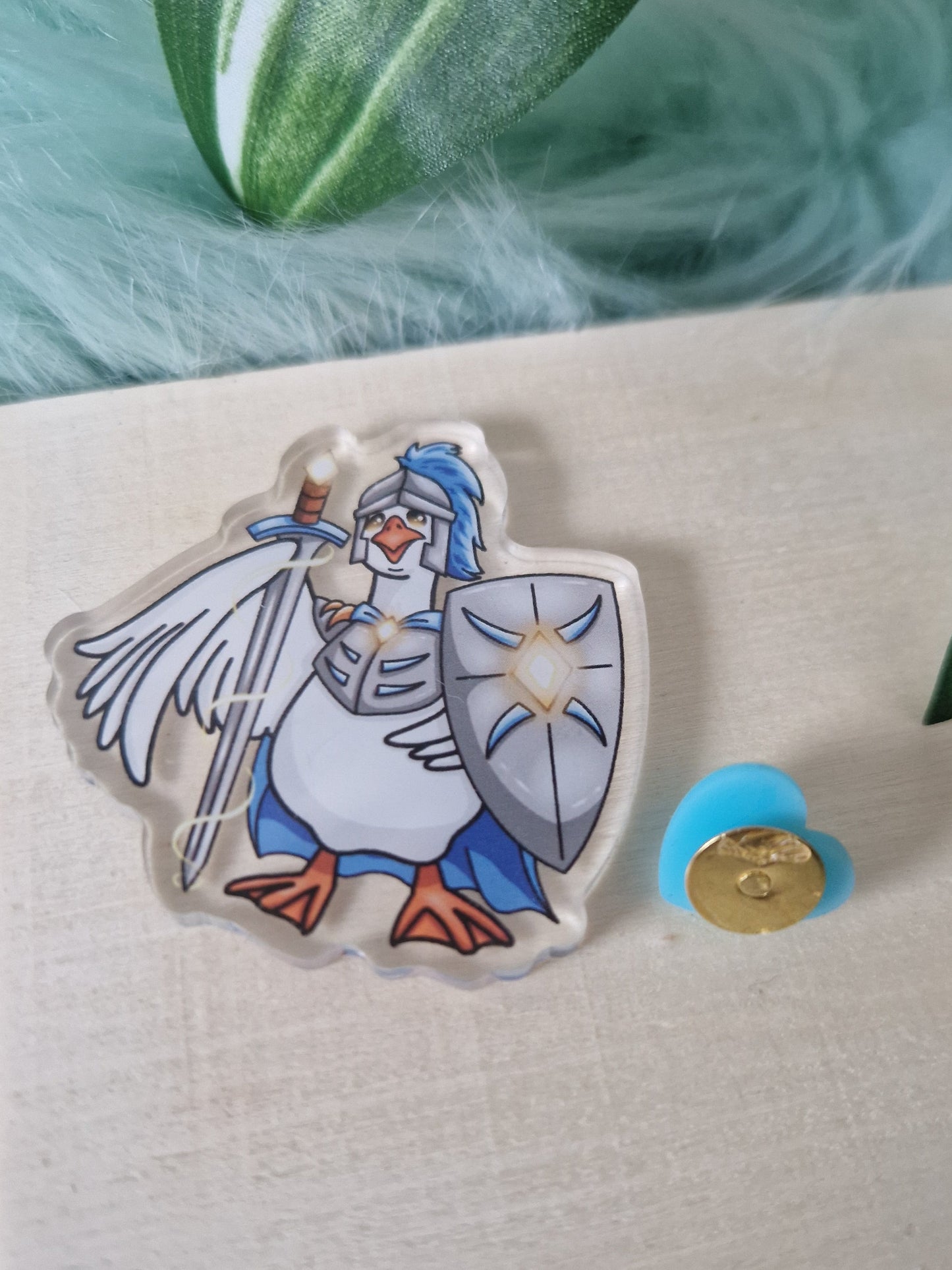 Goose paladin pin | C-grade