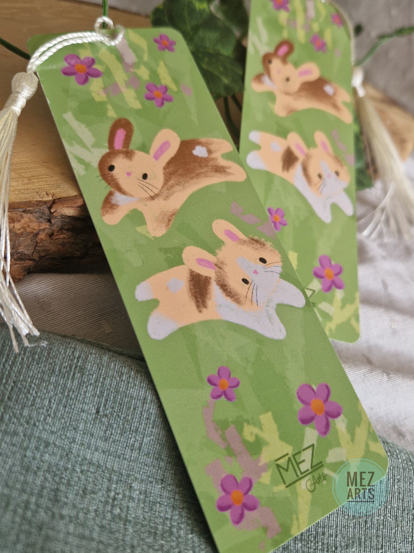 Jessie and James bunnies | bookmark