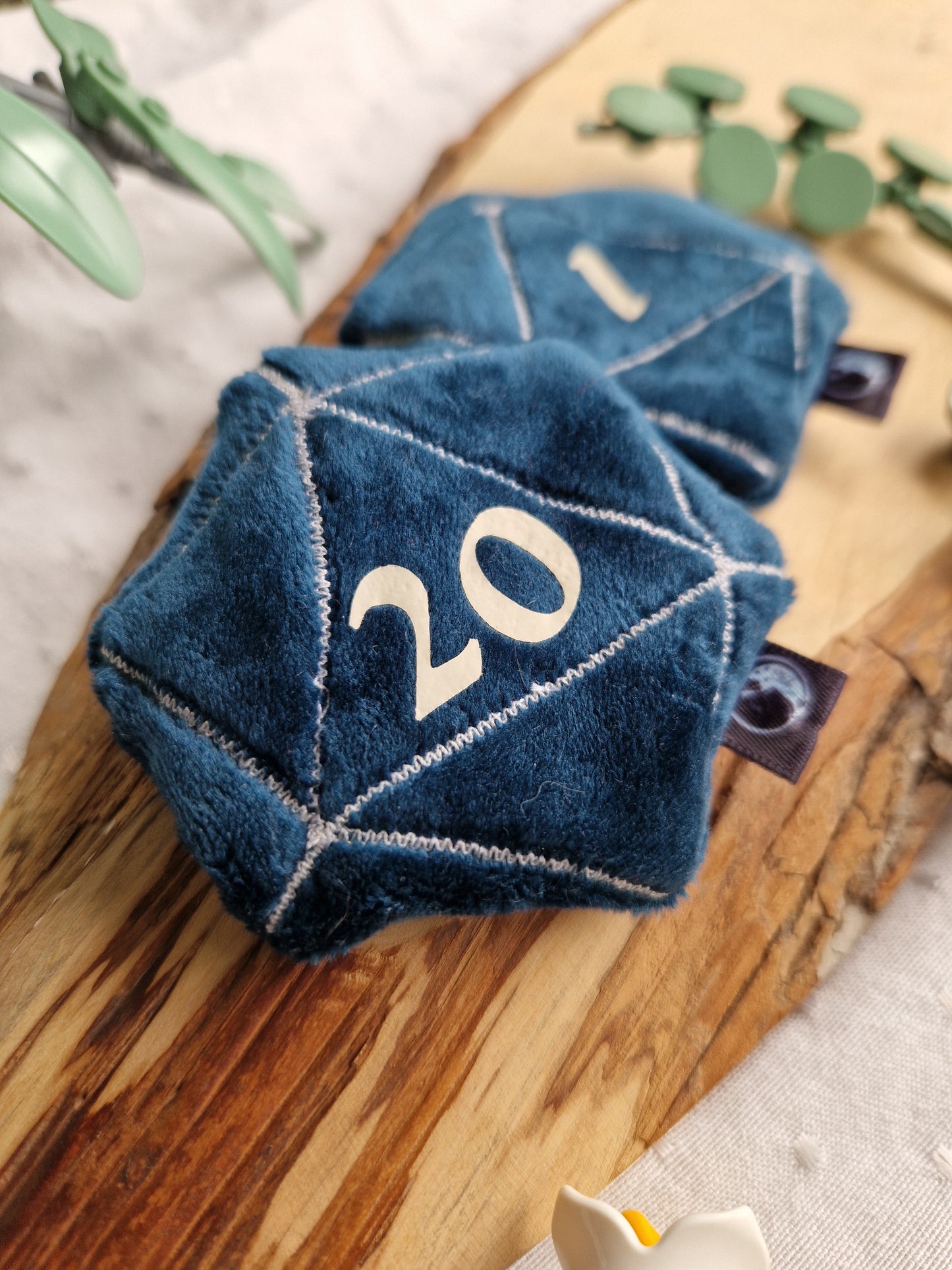 Dice D20 - fidget plush - turquoise