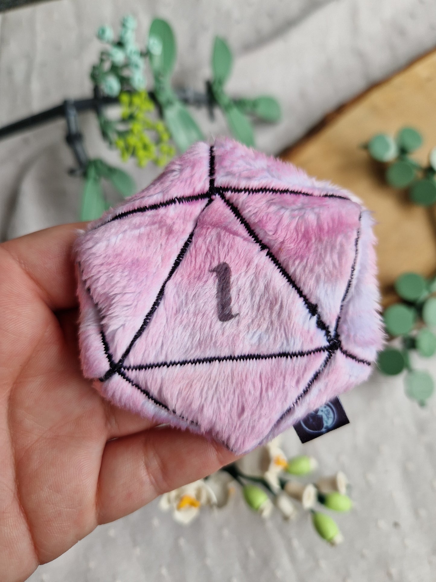 Dice D20 - fidget plush - light pink