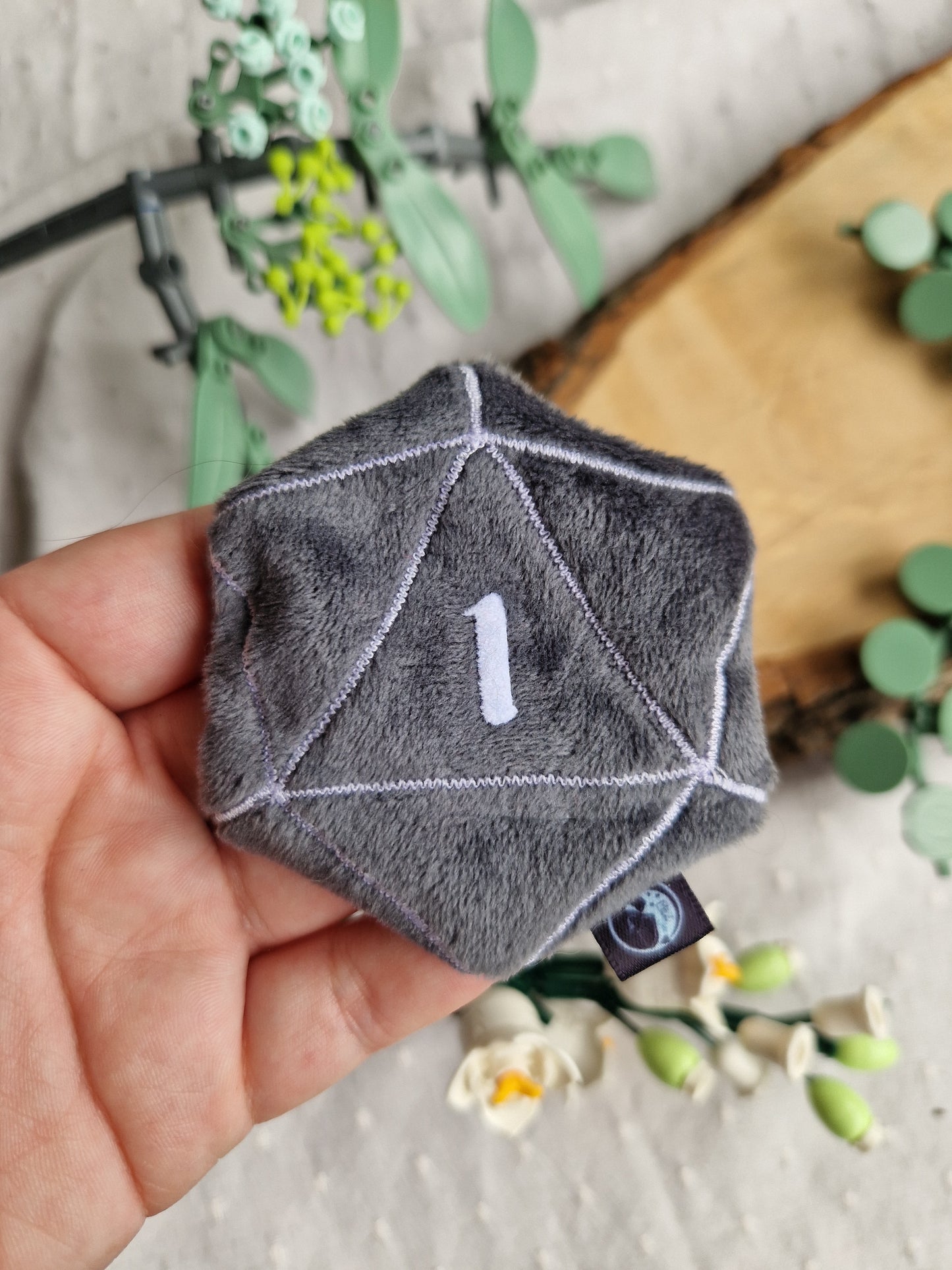 Dice D20 - fidget plush - grey