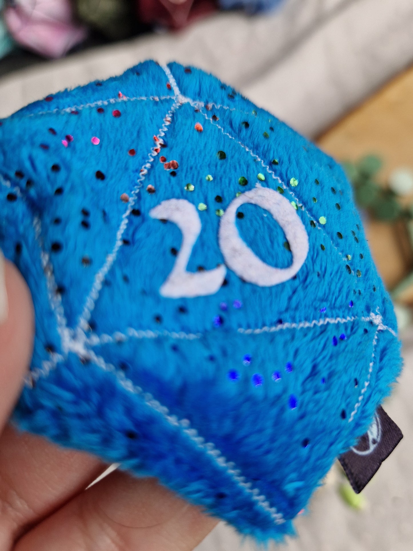 Dice D20 - fidget plush - blue rainbow