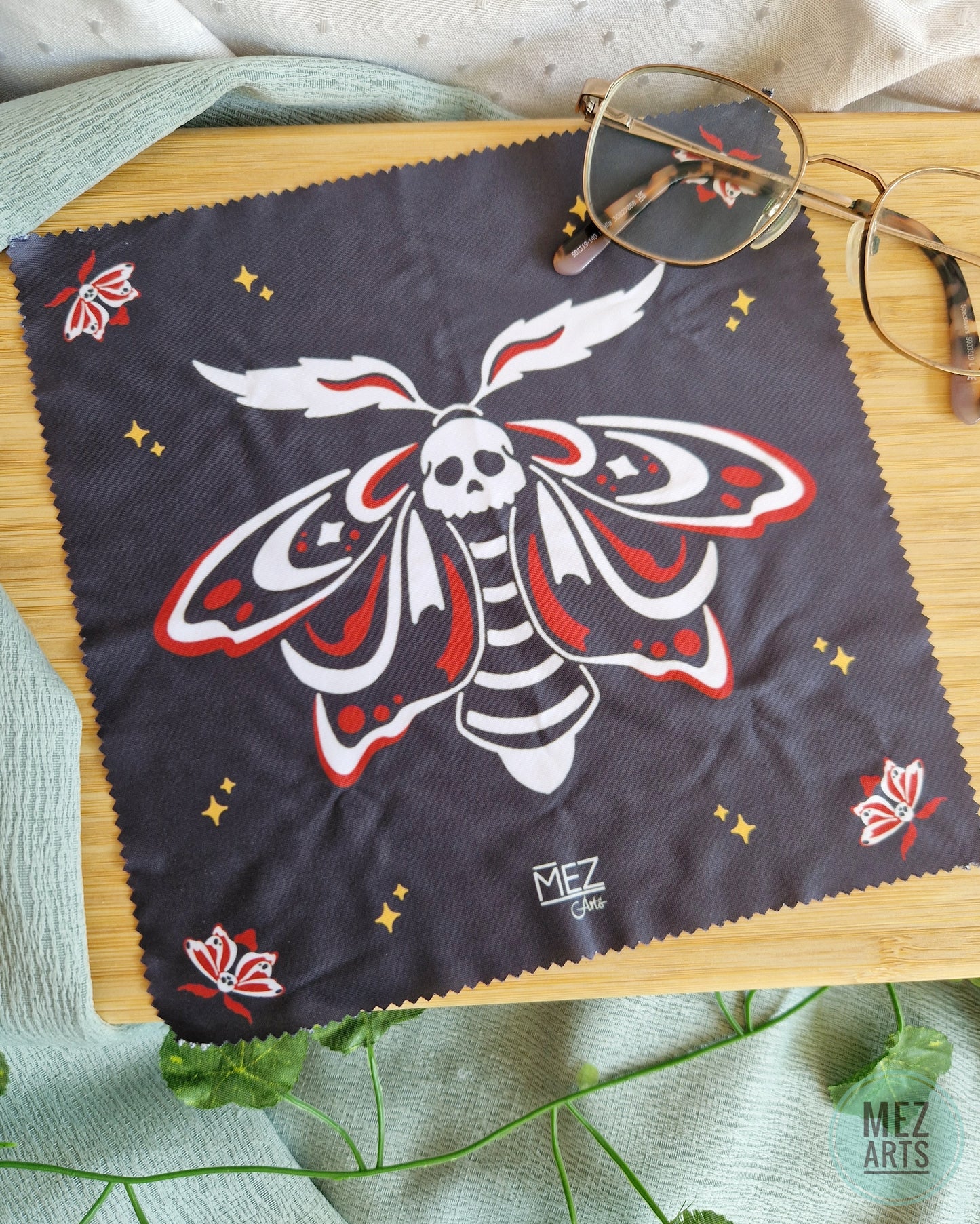 Skull Moth | Glasses Cloth