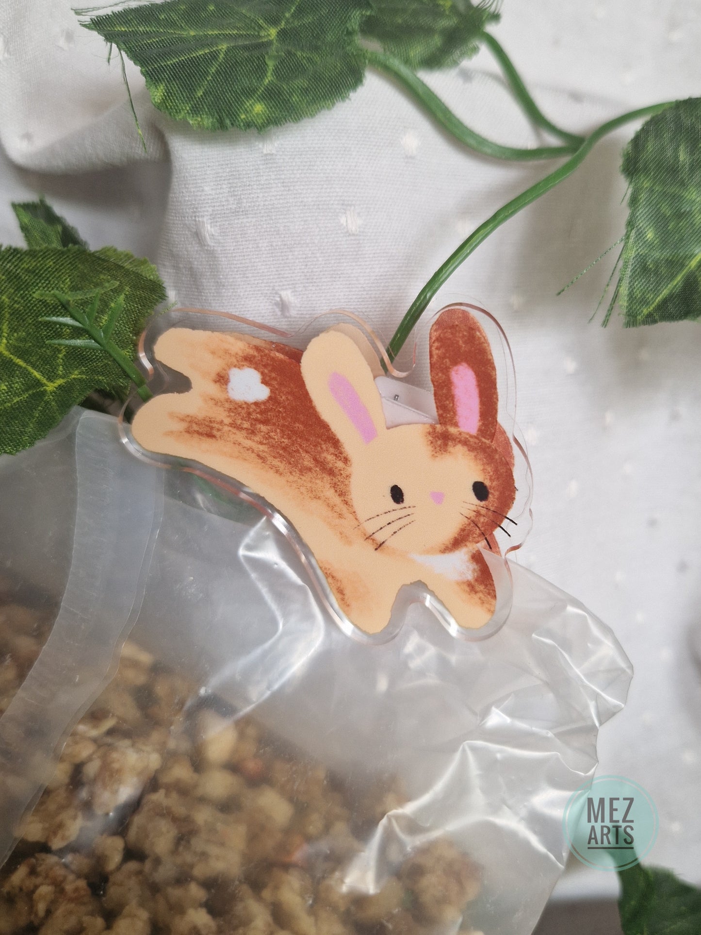 Jessie & James bunnies | Clip