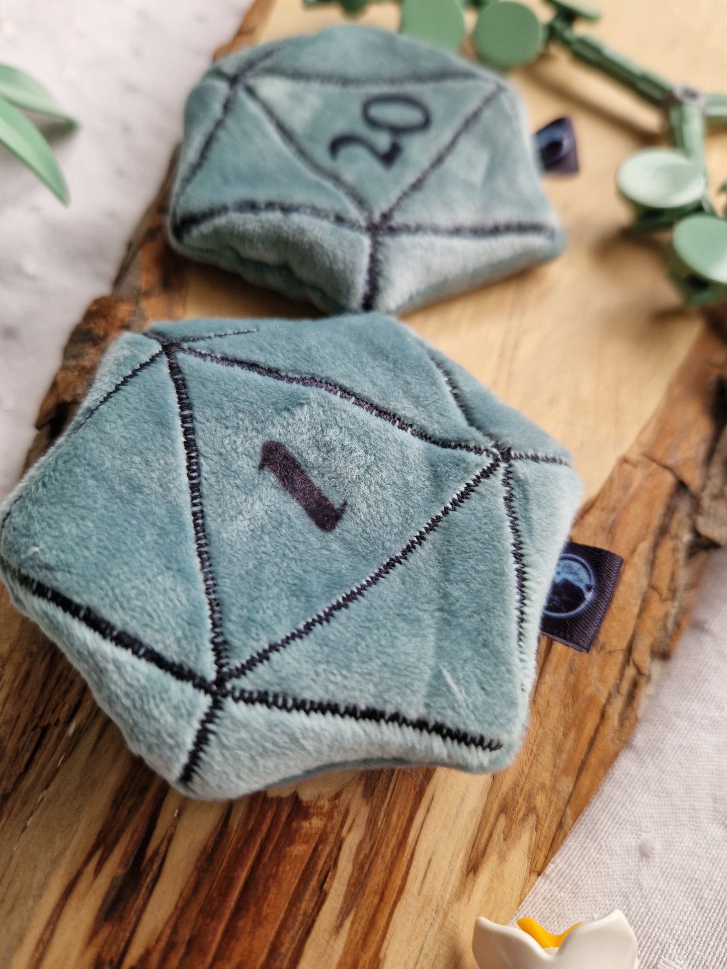 Dice D20 - fidget plush - dark mint