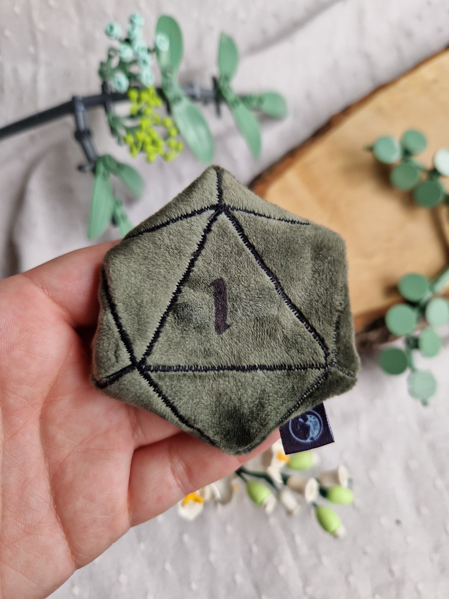 Dice D20 - fidget plush - dark green with black
